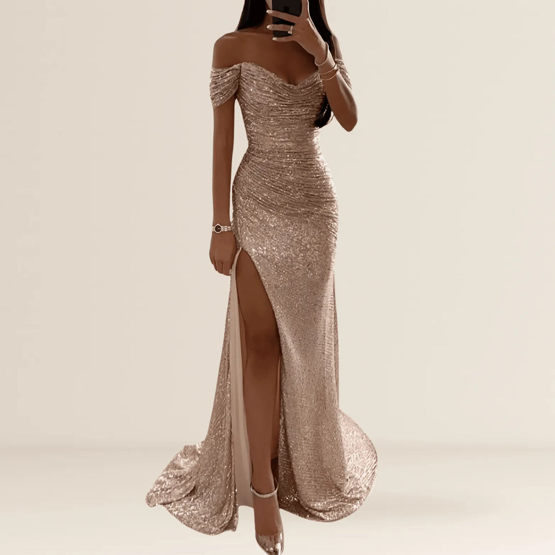 Irmhild | Off-Shoulder-Maxikleid mit Pailletten und Beinschlitz