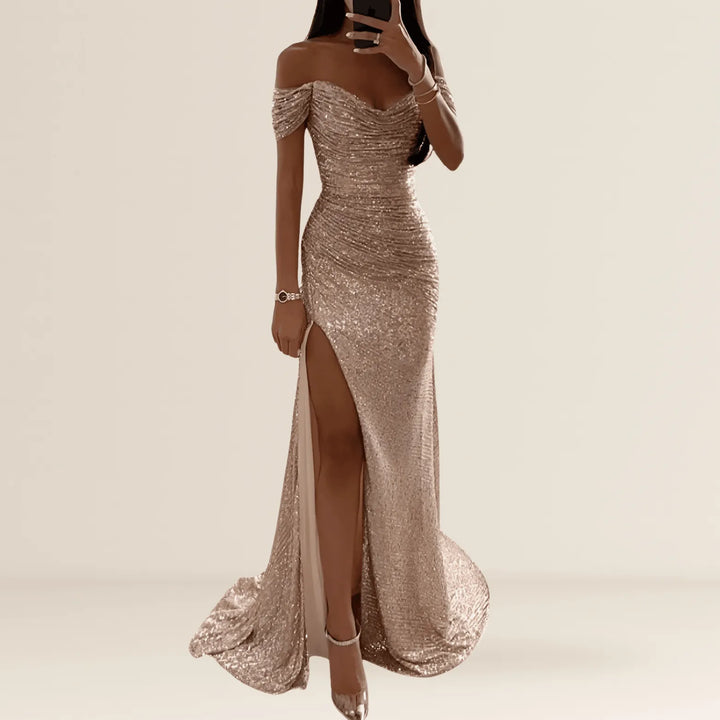 Irmhild | Off-Shoulder-Maxikleid mit Pailletten und Beinschlitz