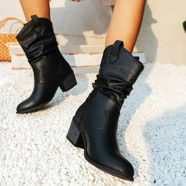 Xenia | Wadenhohe Stiefel mit stabilem Blockabsatz und Anziehschlaufen