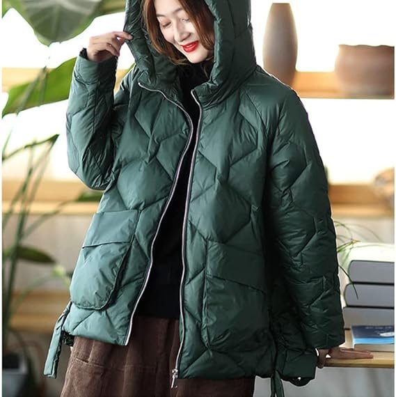 Berta-Marie | Elegante Winterjacke mit Kapuze