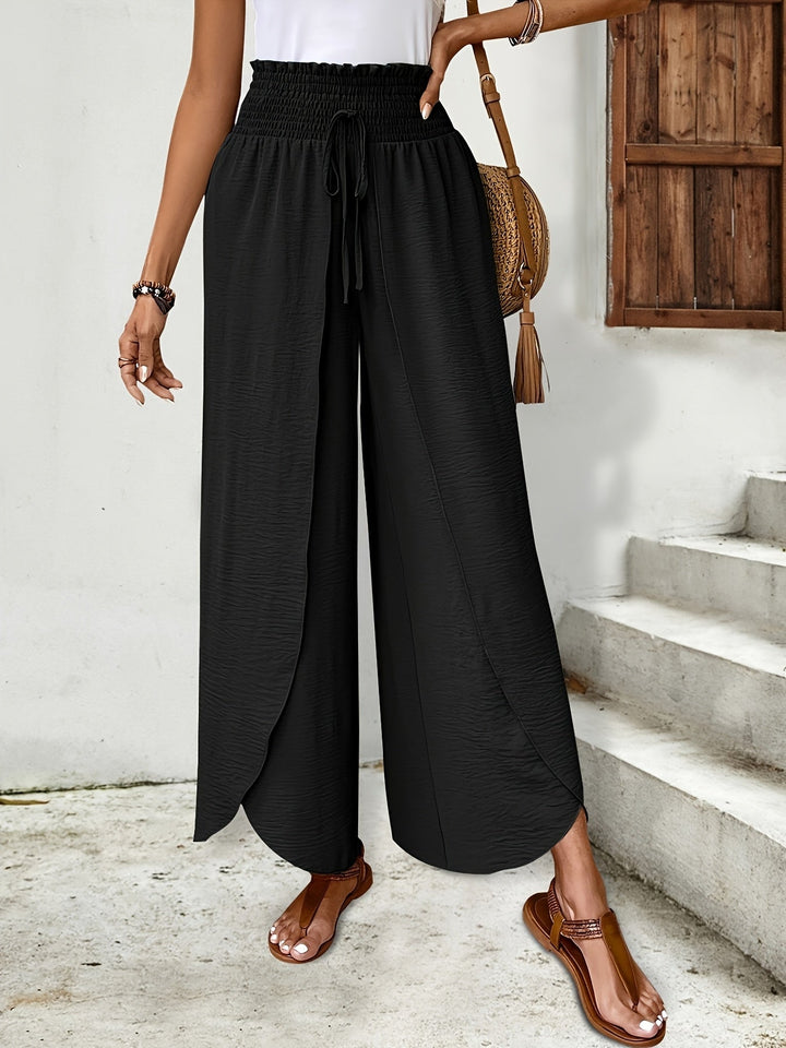 Rieke | Luftige Sommerhose mit Smok-Taille und Schlitzsaum
