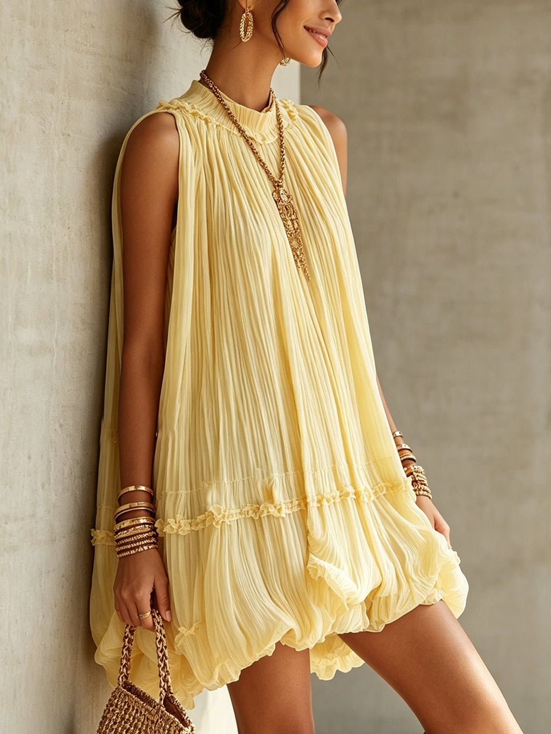 Isabeau | Chiffon-Minikleid mit Neckholder und Ballonsaum