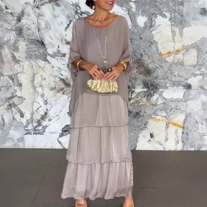 Lara | Elegantes fließendes Maxikleid