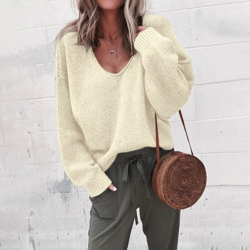 Elsa-Lotte | Lässiger Pullover mit tiefem V-Ausschnitt